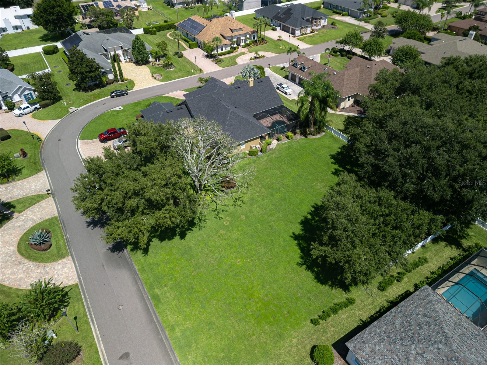 9513 Waterford Oaks Blvd Property Photo 55