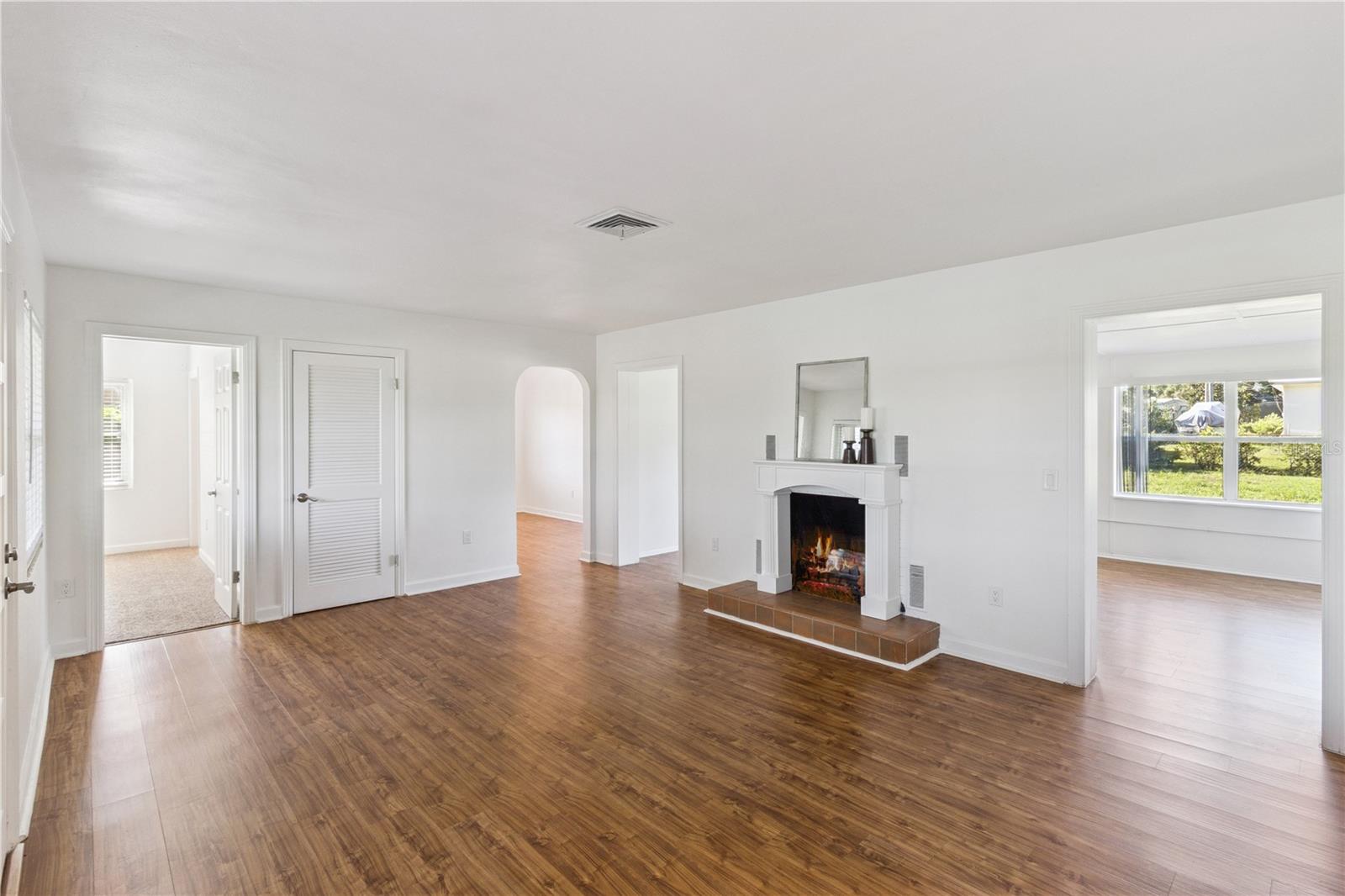 716 Avenue I Ne Property Photo 13