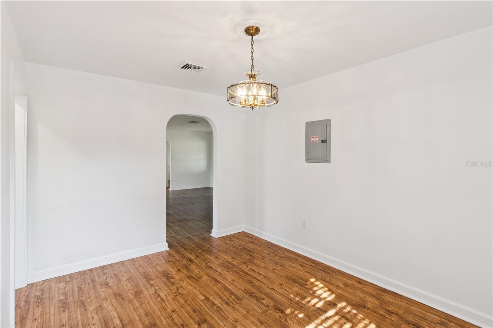 716 Avenue I Ne Property Photo 16