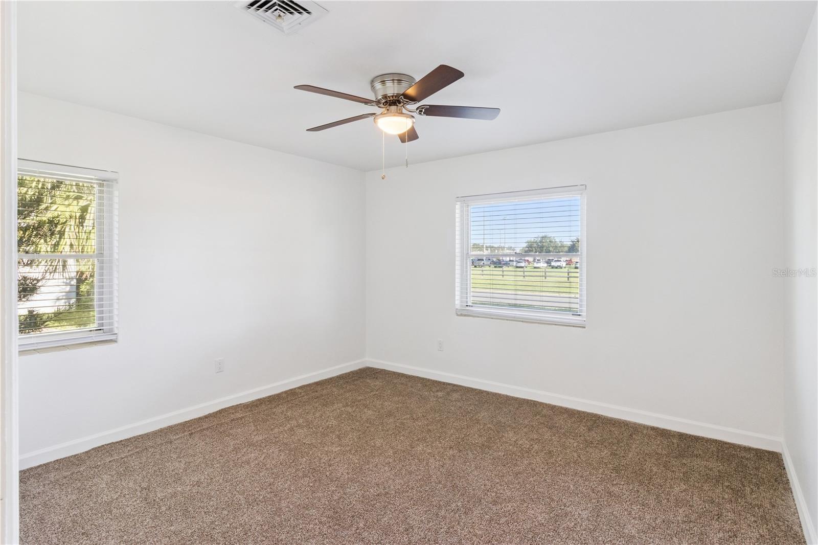 716 Avenue I Ne Property Photo 29