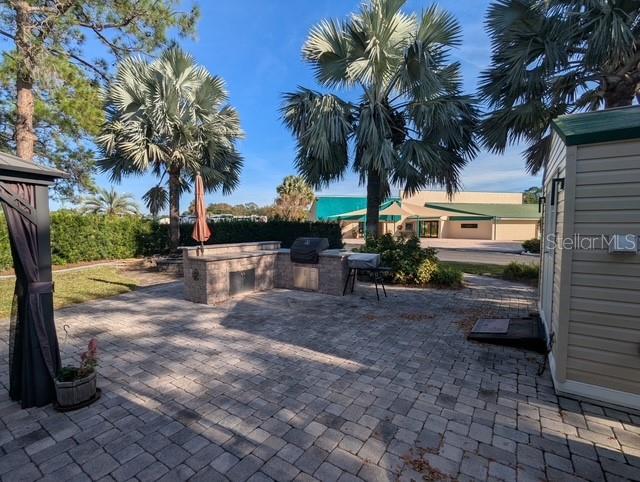 16353 Cherry Tree Ct Property Photo 2