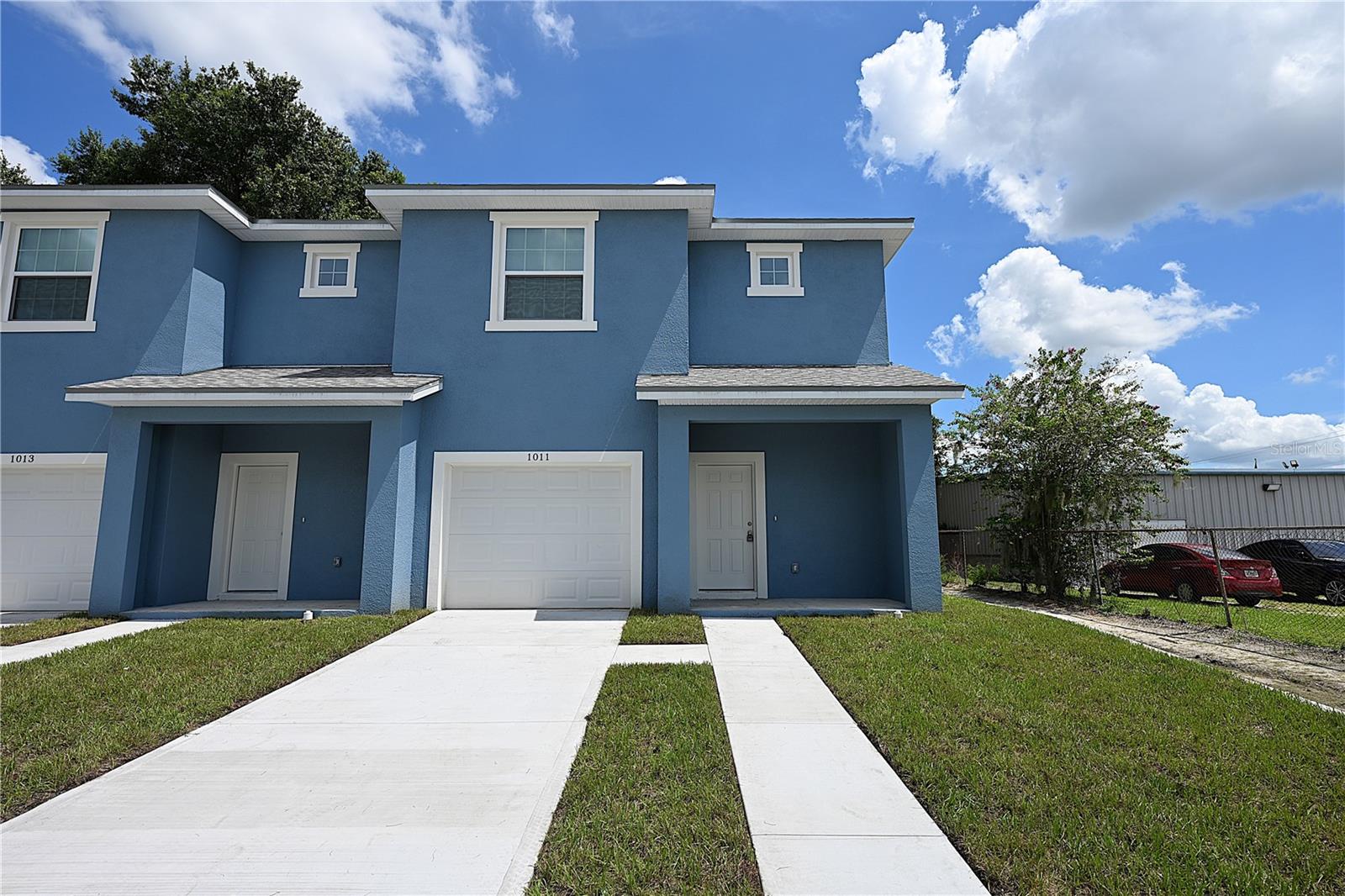 1011 N Brunnell Pkwy Property Photo 1