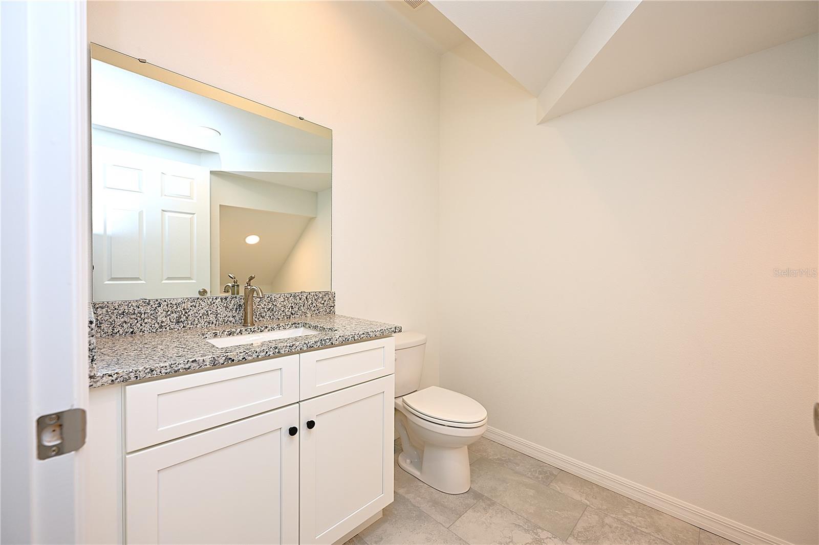 1011 N Brunnell Pkwy Property Photo 15