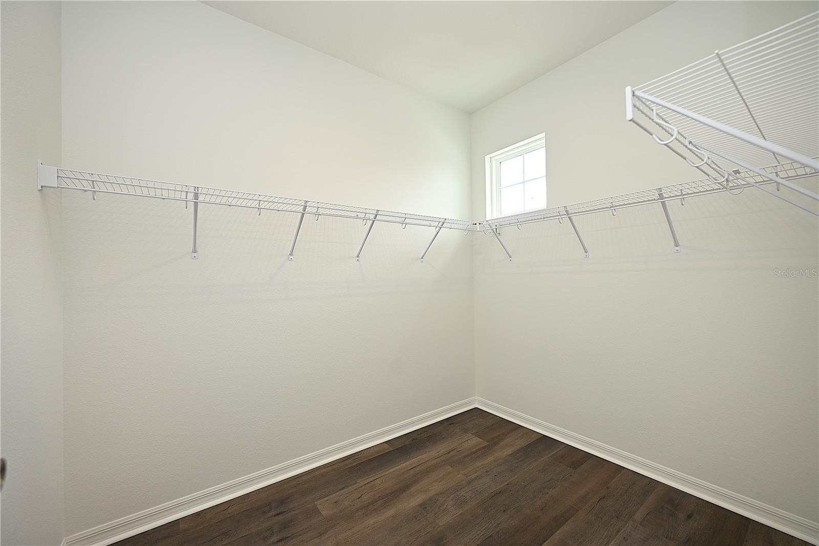 1011 N Brunnell Pkwy Property Photo 20