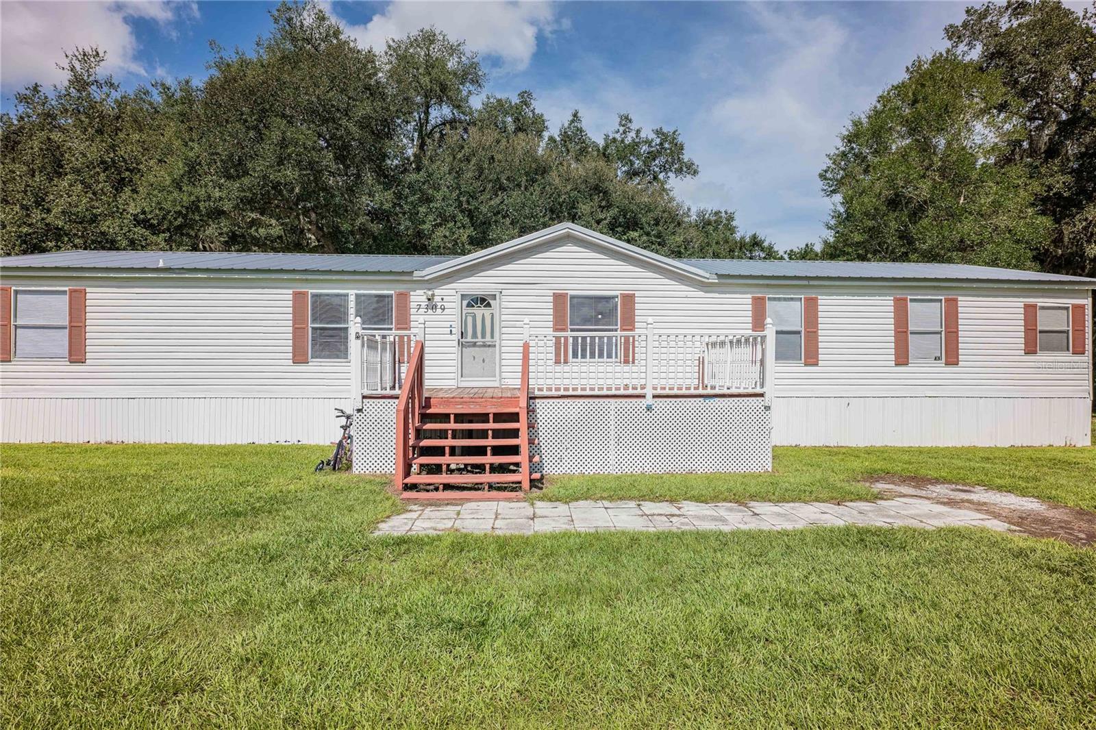 7309 Ryman Loop Property Photo 1