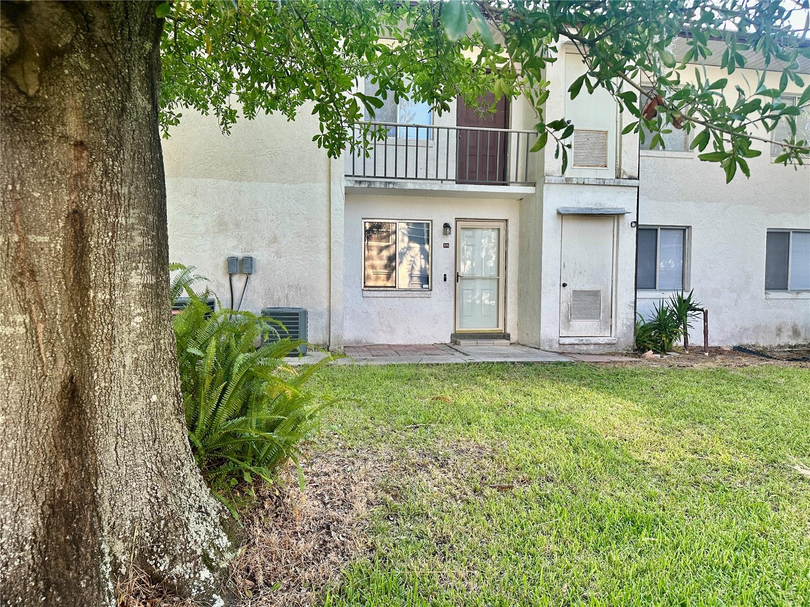 606 PAVARE CT #606 Property Photo 1