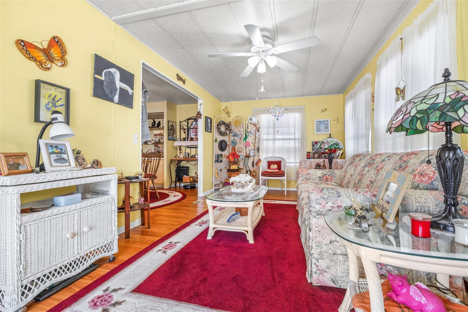 8 Woodland Cir Property Photo 6