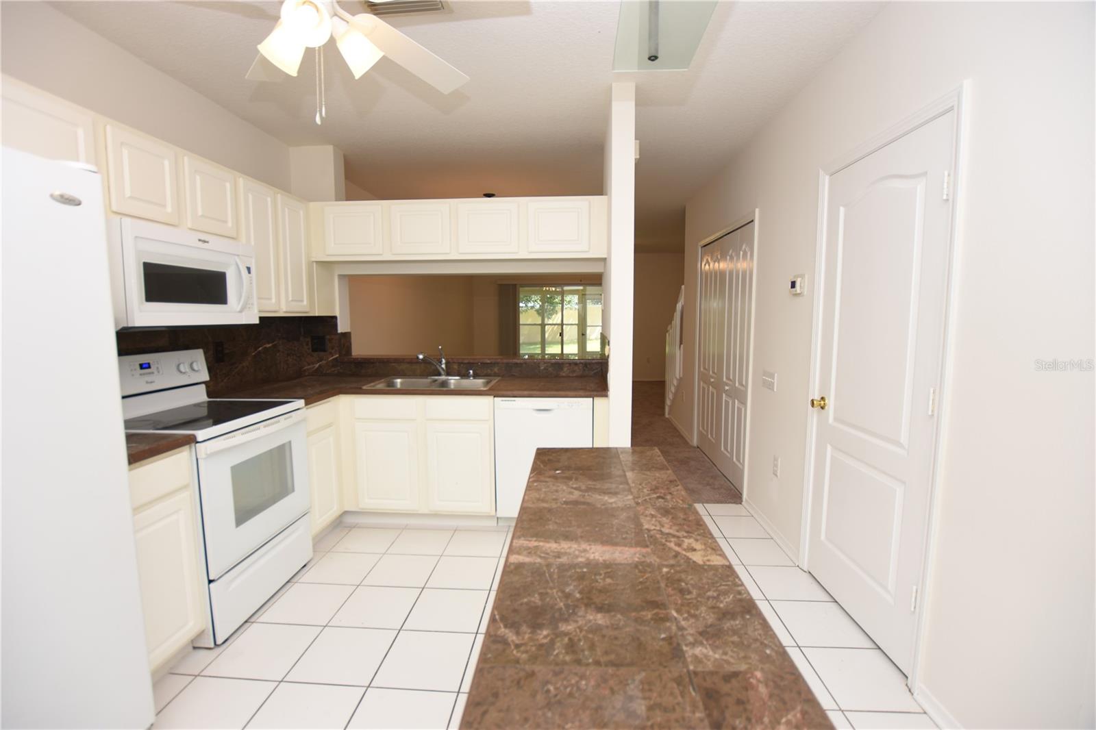 2308 Lake Woodberry Cir Property Photo 5