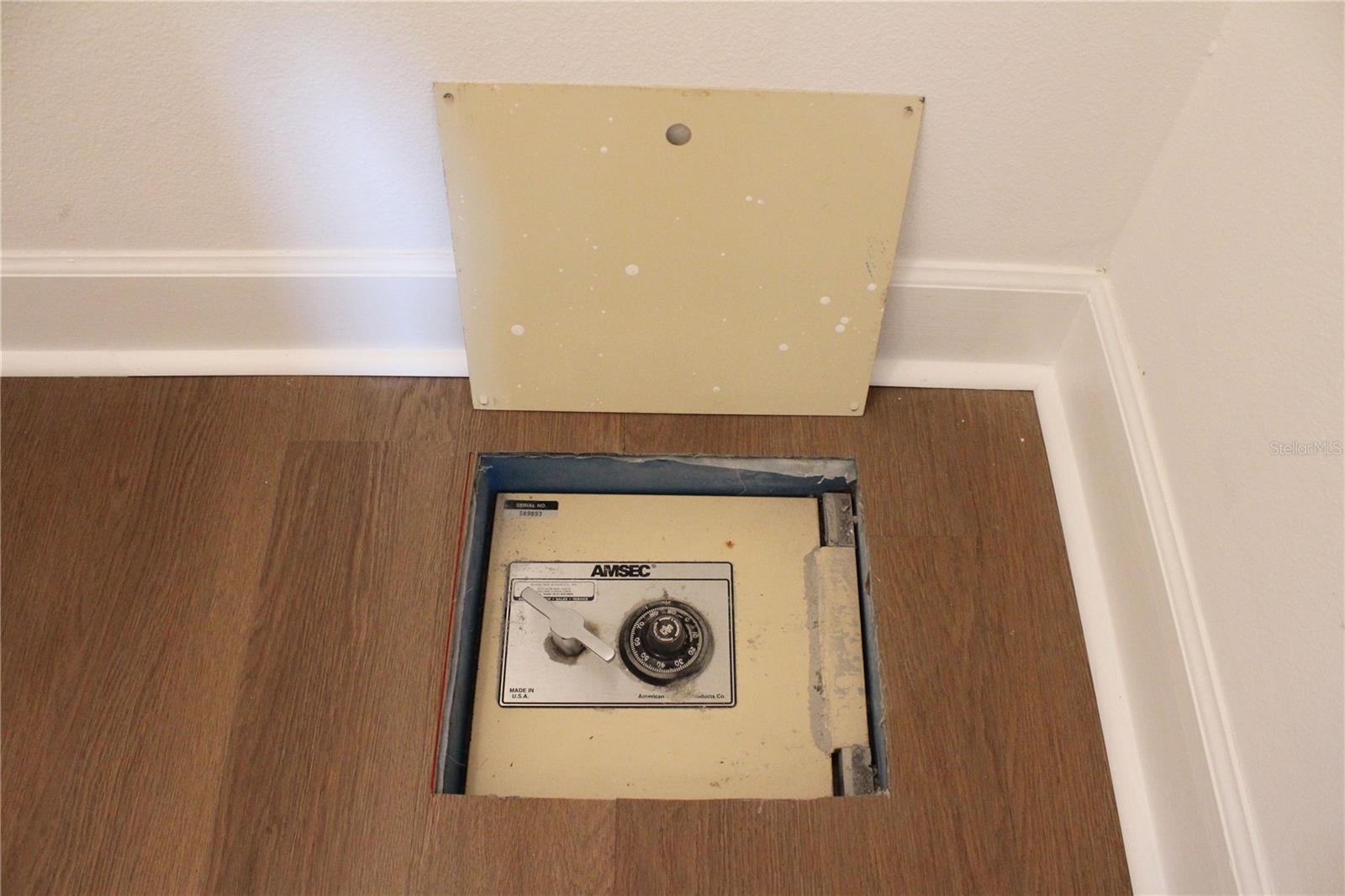 850 Hanover Way Property Photo 39