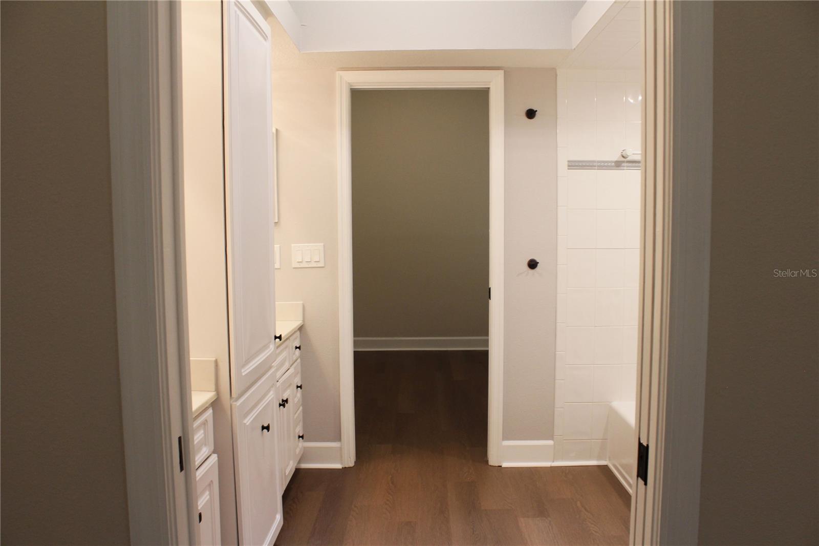 850 Hanover Way Property Photo 64