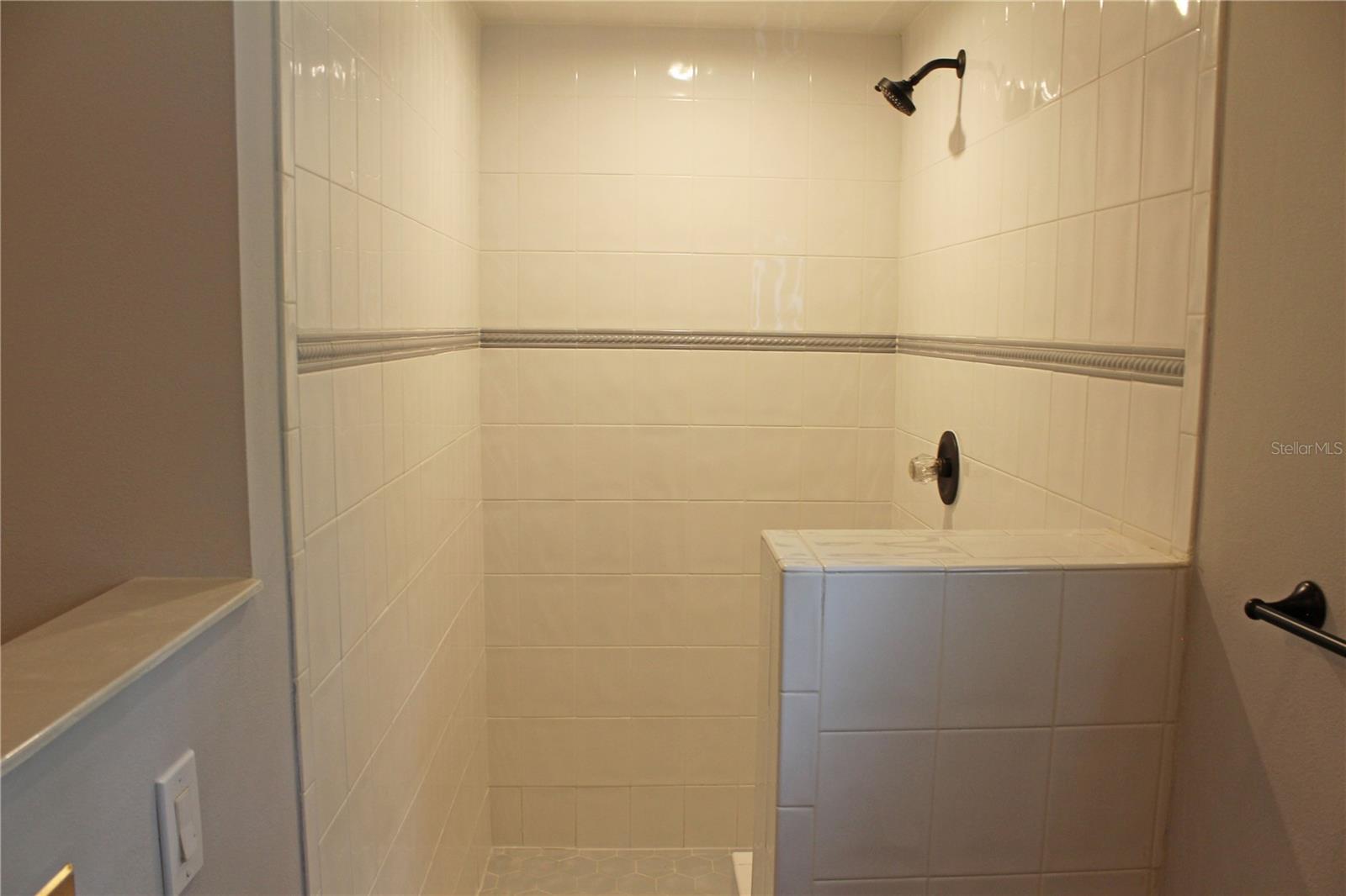 850 Hanover Way Property Photo 78