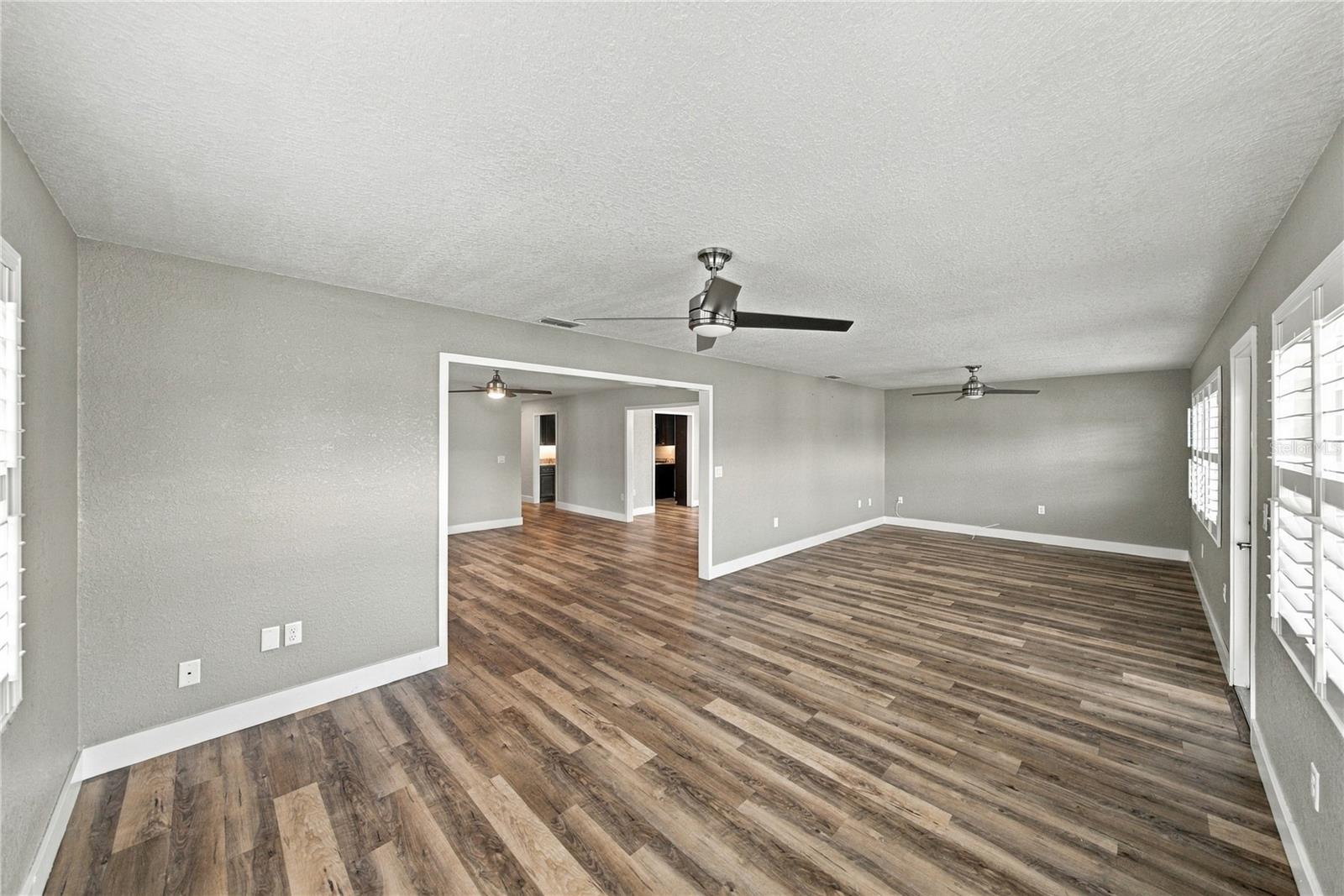 451 Cameo Dr Property Photo 6