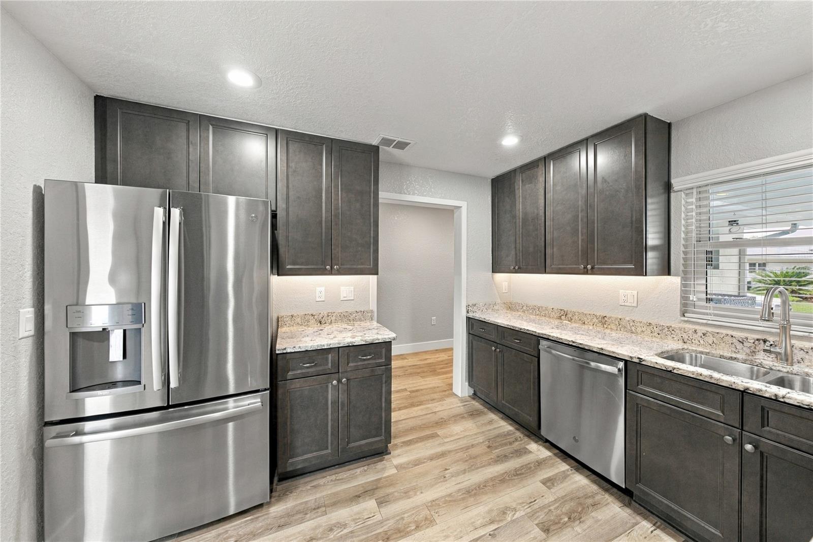 451 Cameo Dr Property Photo 12