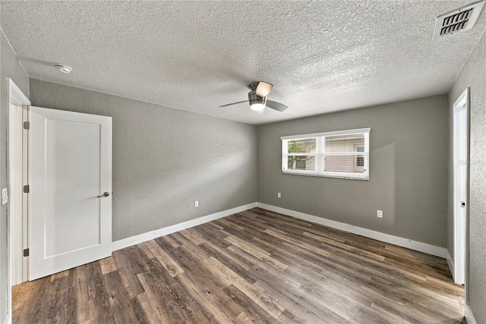 451 Cameo Dr Property Photo 17