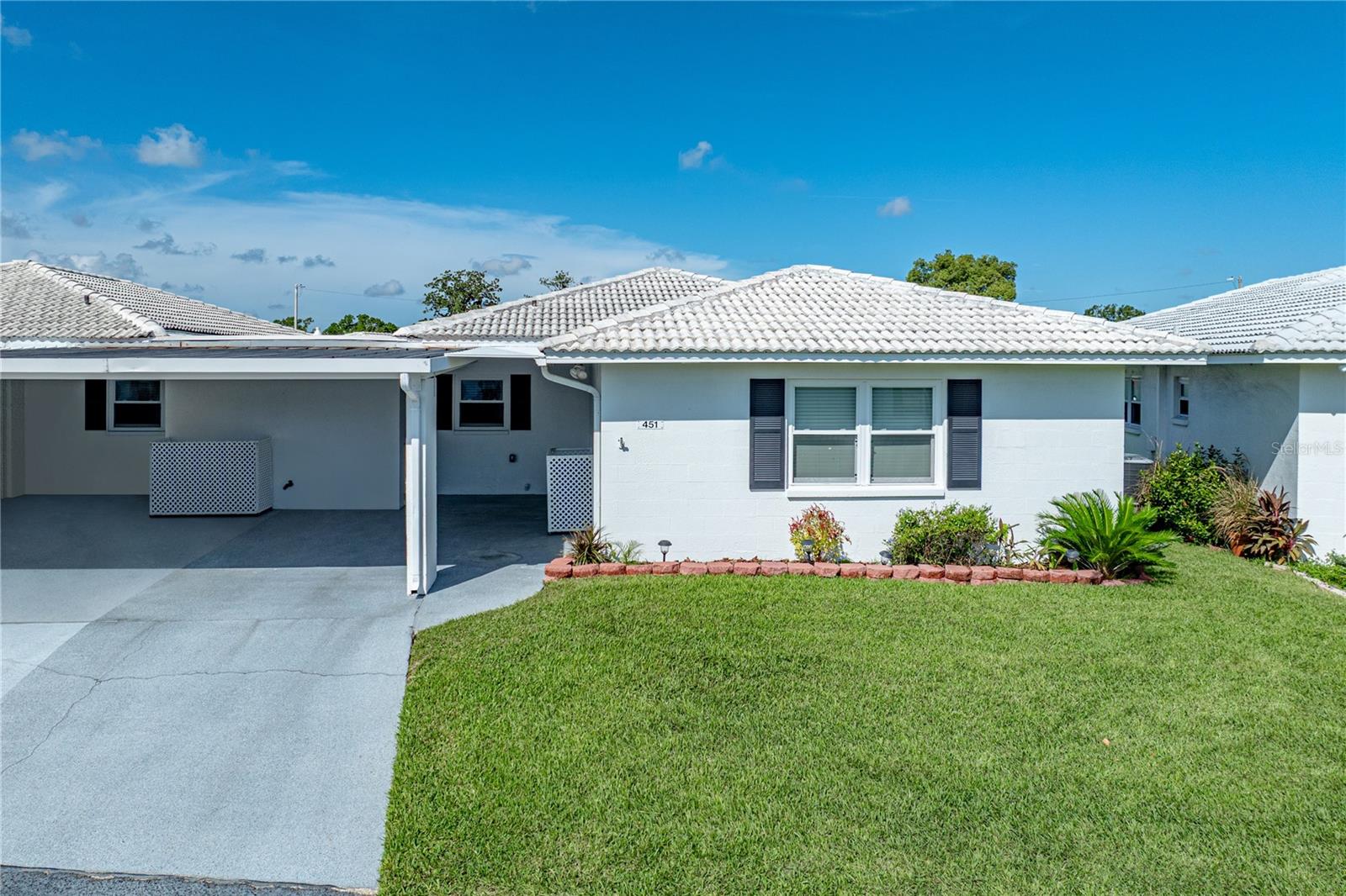 451 Cameo Dr Property Photo 29