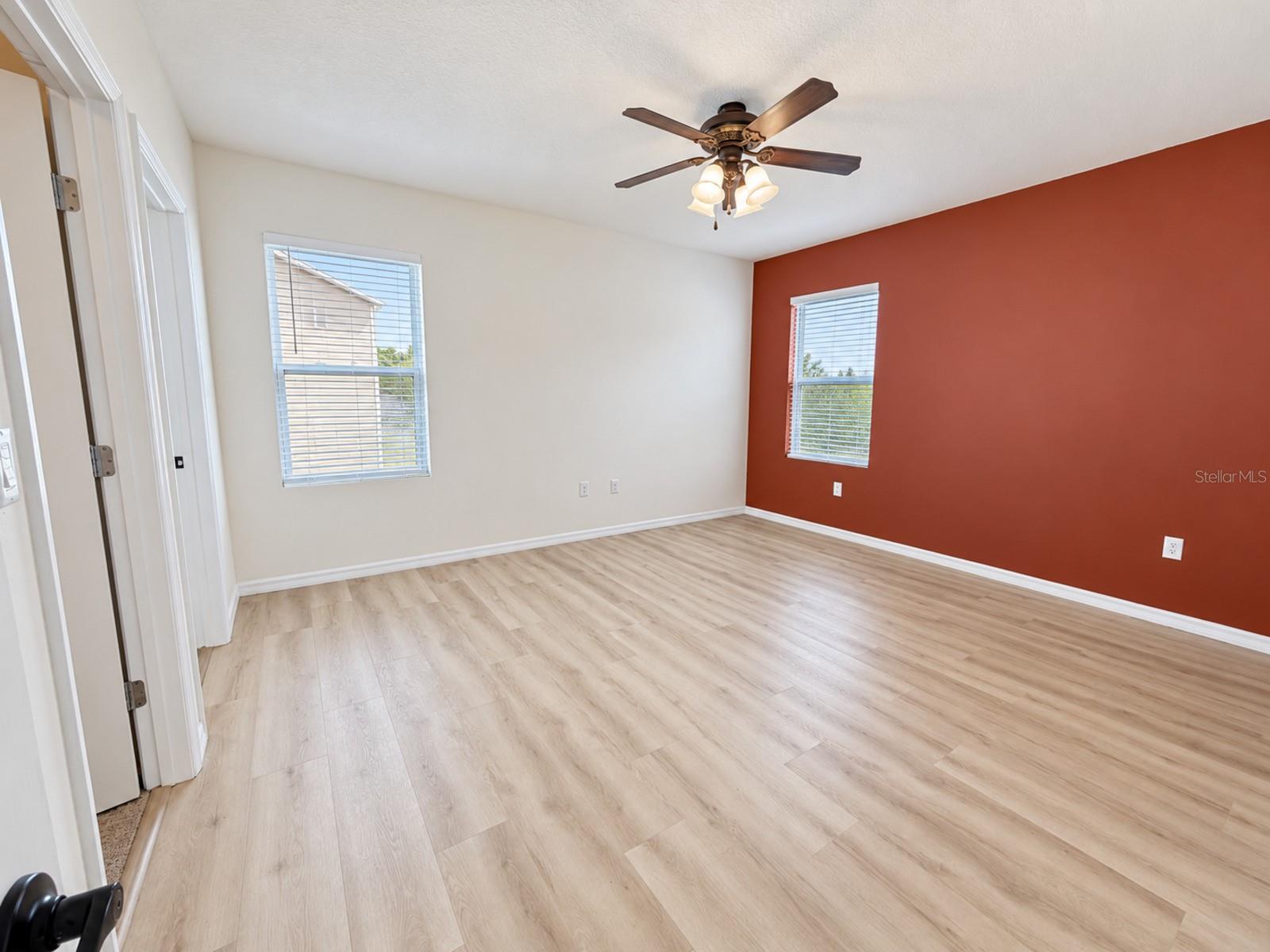 6183 Grey Heron Dr Property Photo 11
