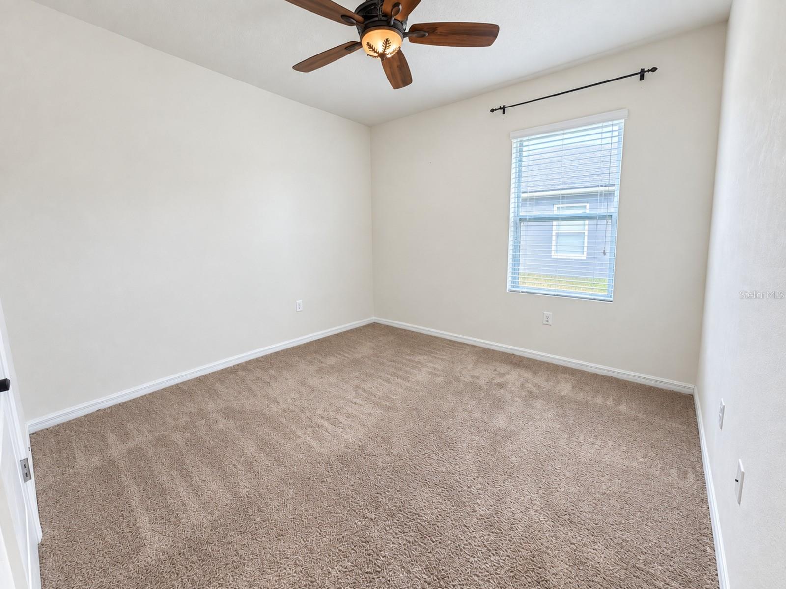 6183 Grey Heron Dr Property Photo 20