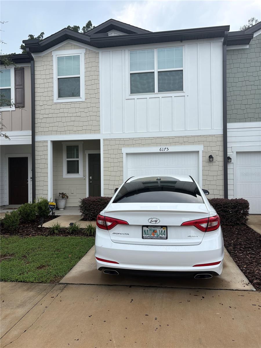 6175 DAERR RIDGE ST Property Photo 1