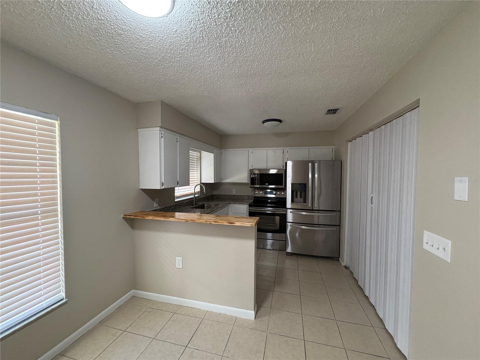 4519 Highland Ln Property Photo 7