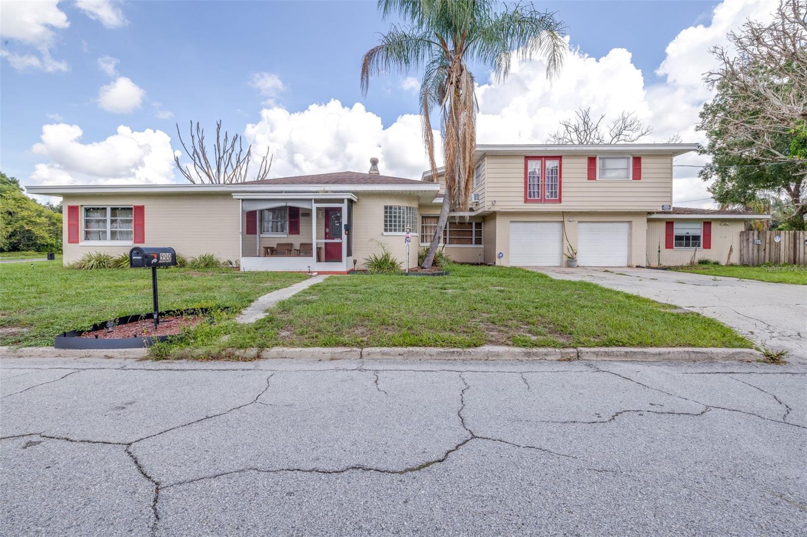 900 Lake Martha Dr Ne Property Photo 1