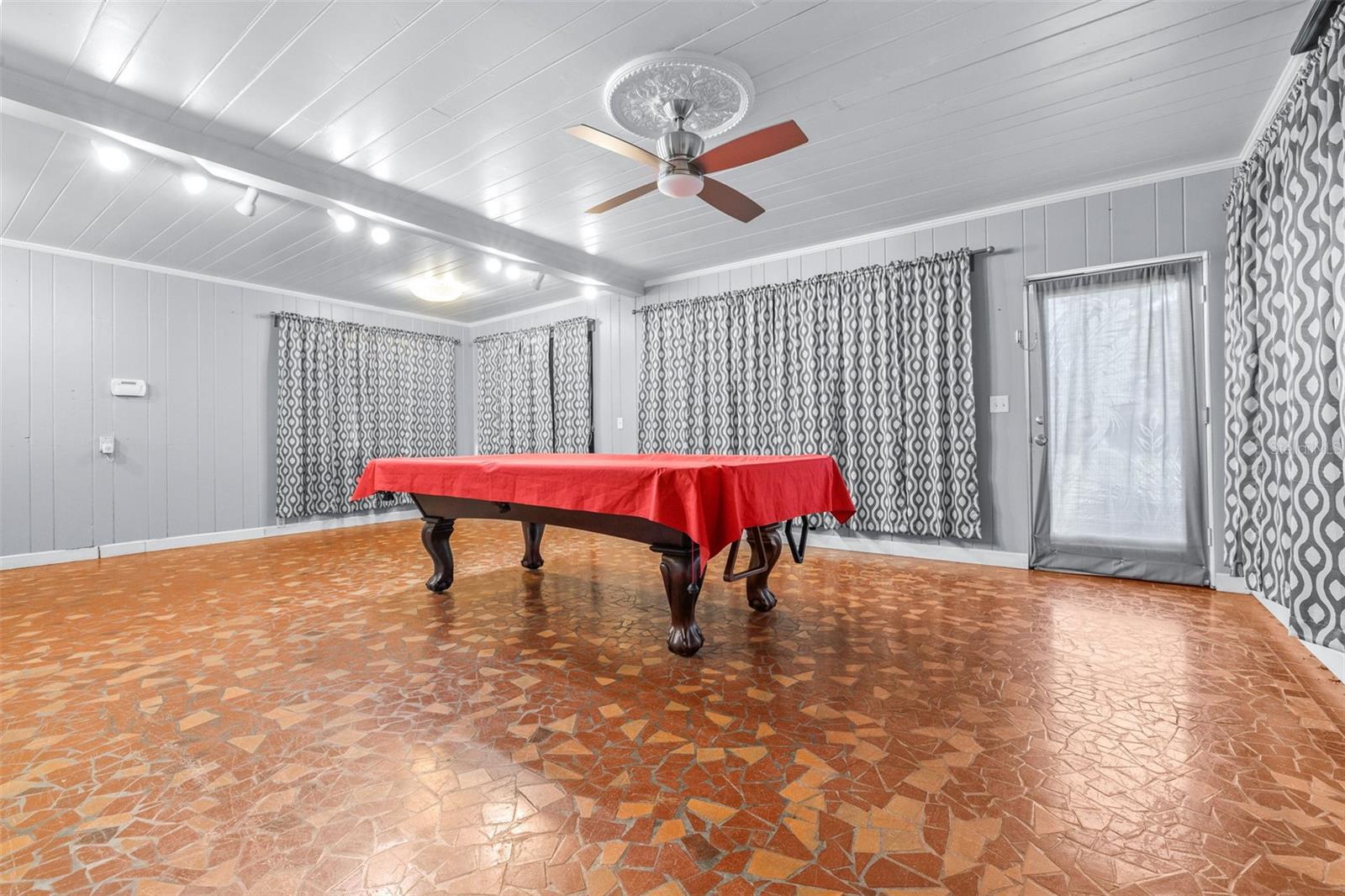 900 Lake Martha Dr Ne Property Photo 10