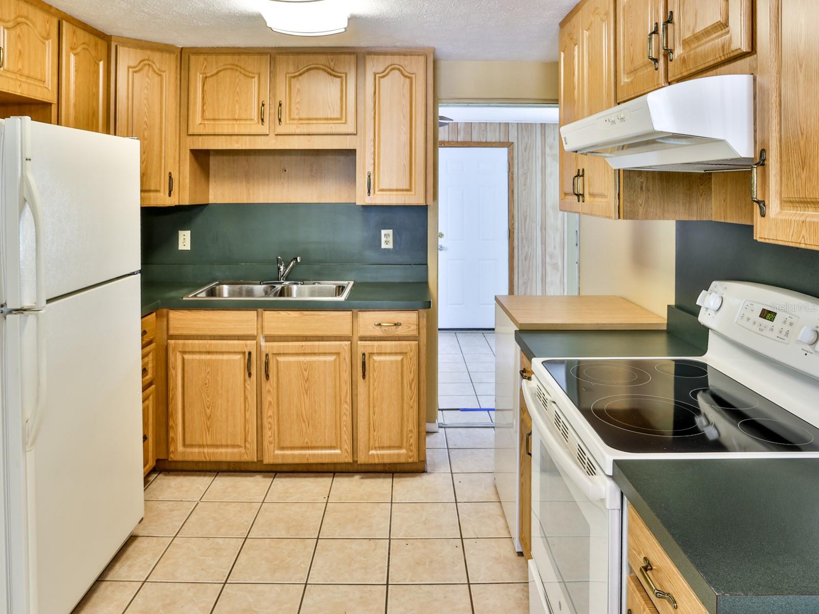 3625 E Gandy Rd Property Photo 9