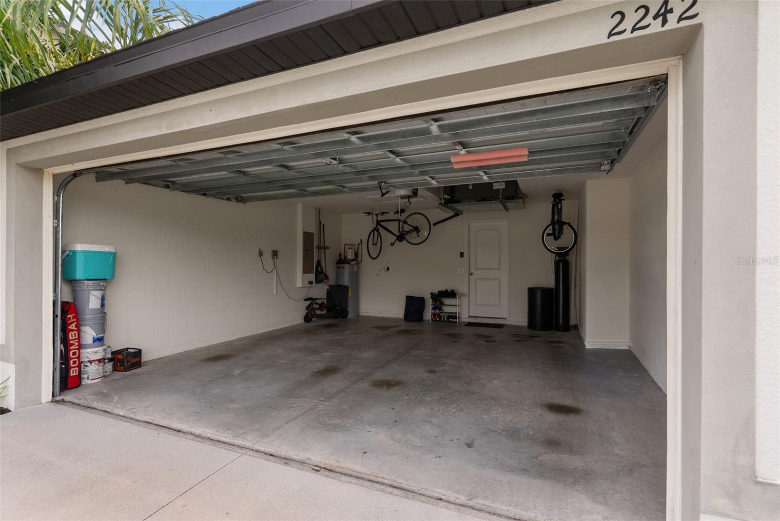 2242 Caspian Dr Property Photo 26