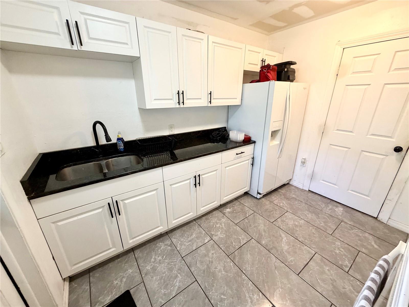 2035 Shakespeare St Property Photo 56