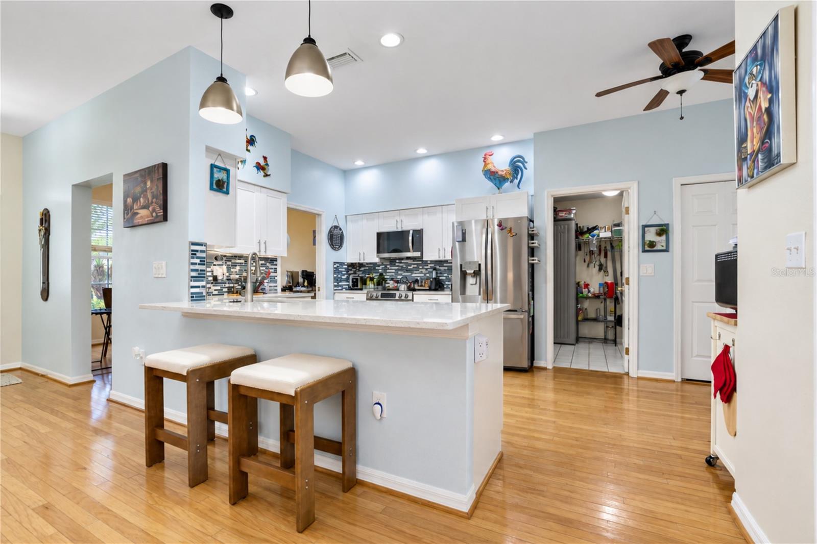 146 Harbor Way Property Photo 10