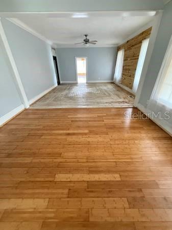 375 W Bay Ave Property Photo 11