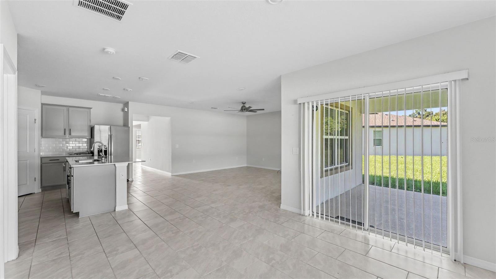 1050 Michelangelo Ln Property Photo 18