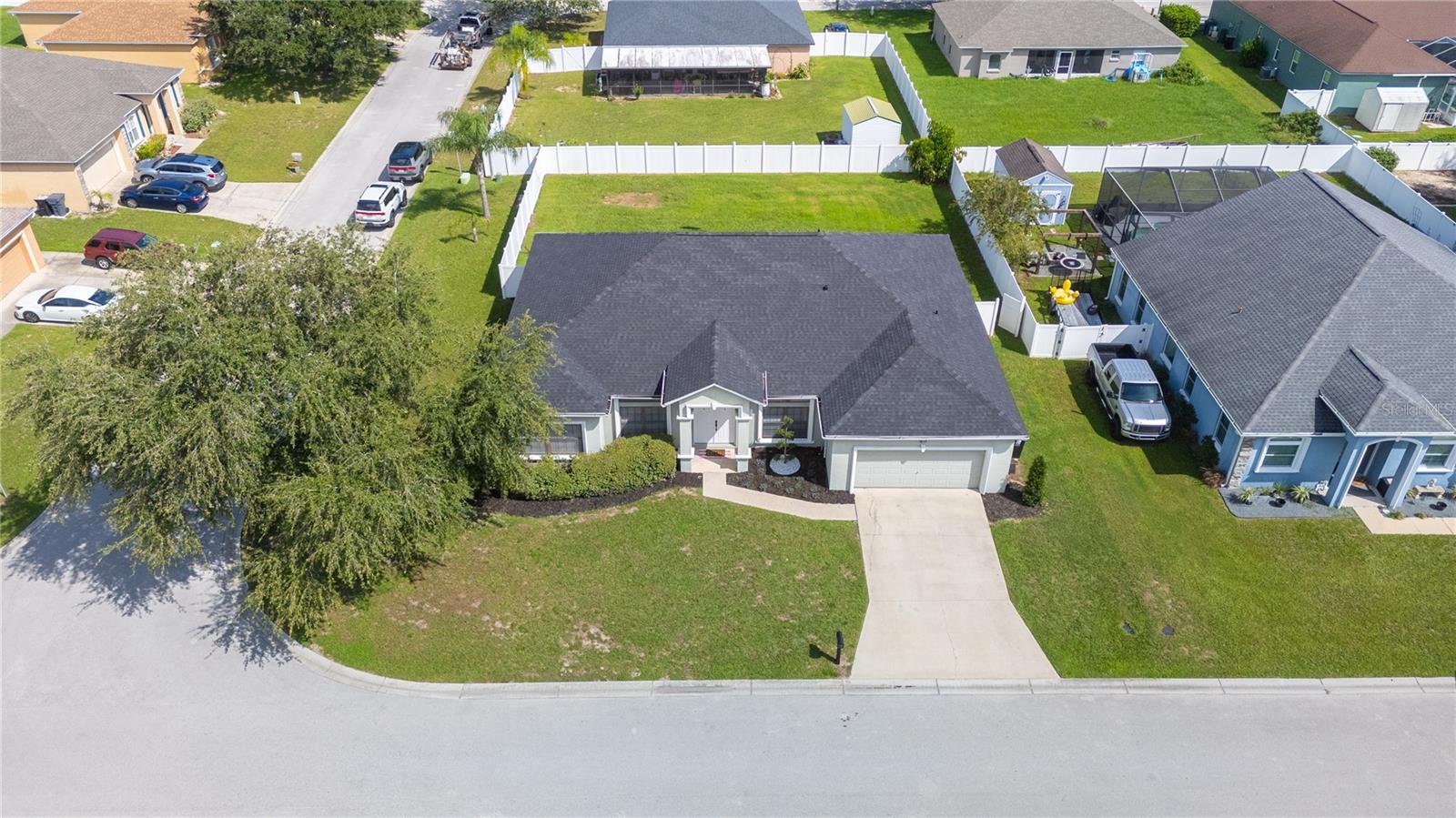 3415 Stoneway Dr Property Photo 3