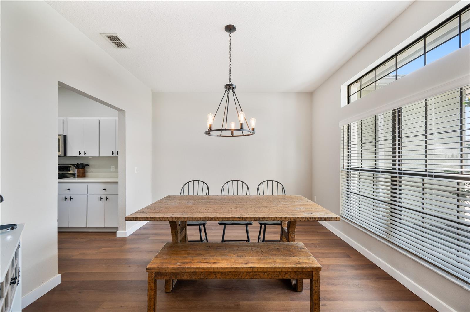 3415 Stoneway Dr Property Photo 8