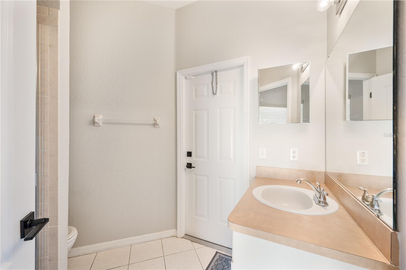 3415 Stoneway Dr Property Photo 30
