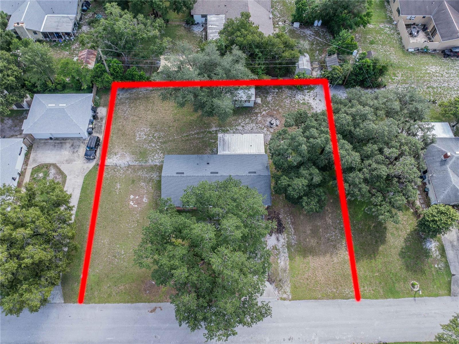 2813 Tangelo St Property Photo 3