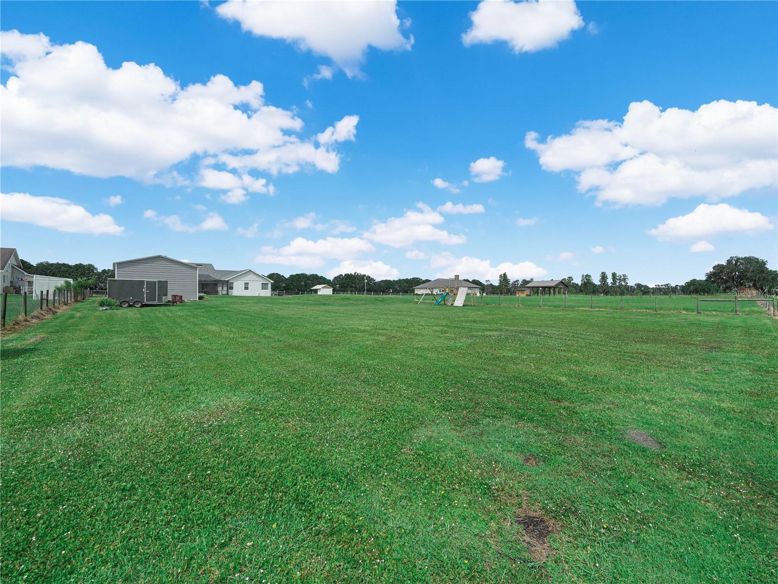 L4965202 Property Photo 43
