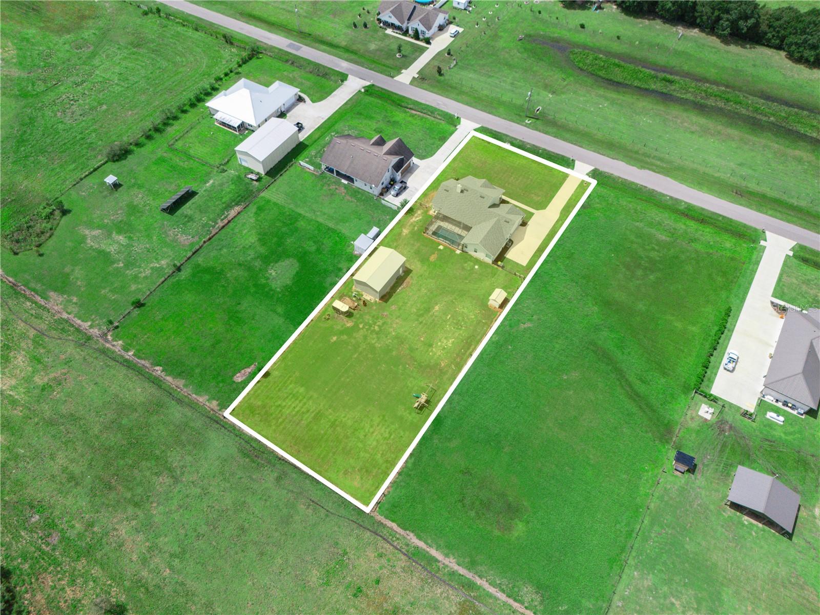 L4965202 Property Photo 46