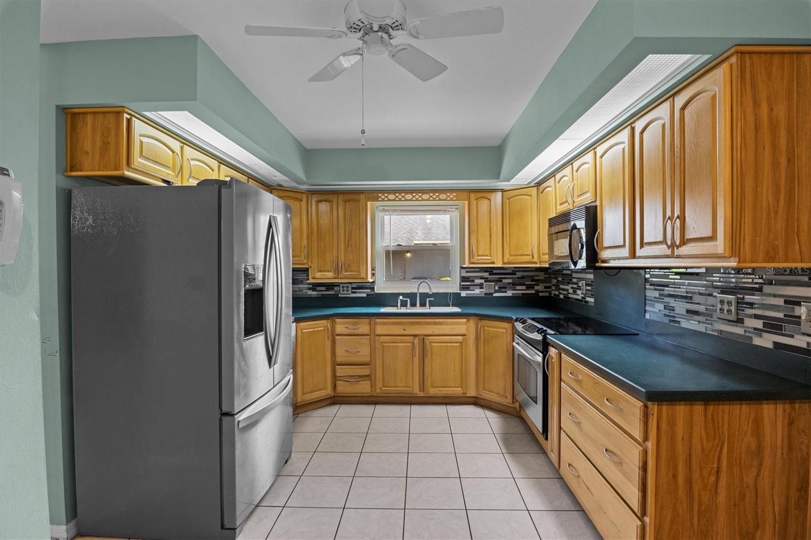 105 South Ct Property Photo 9