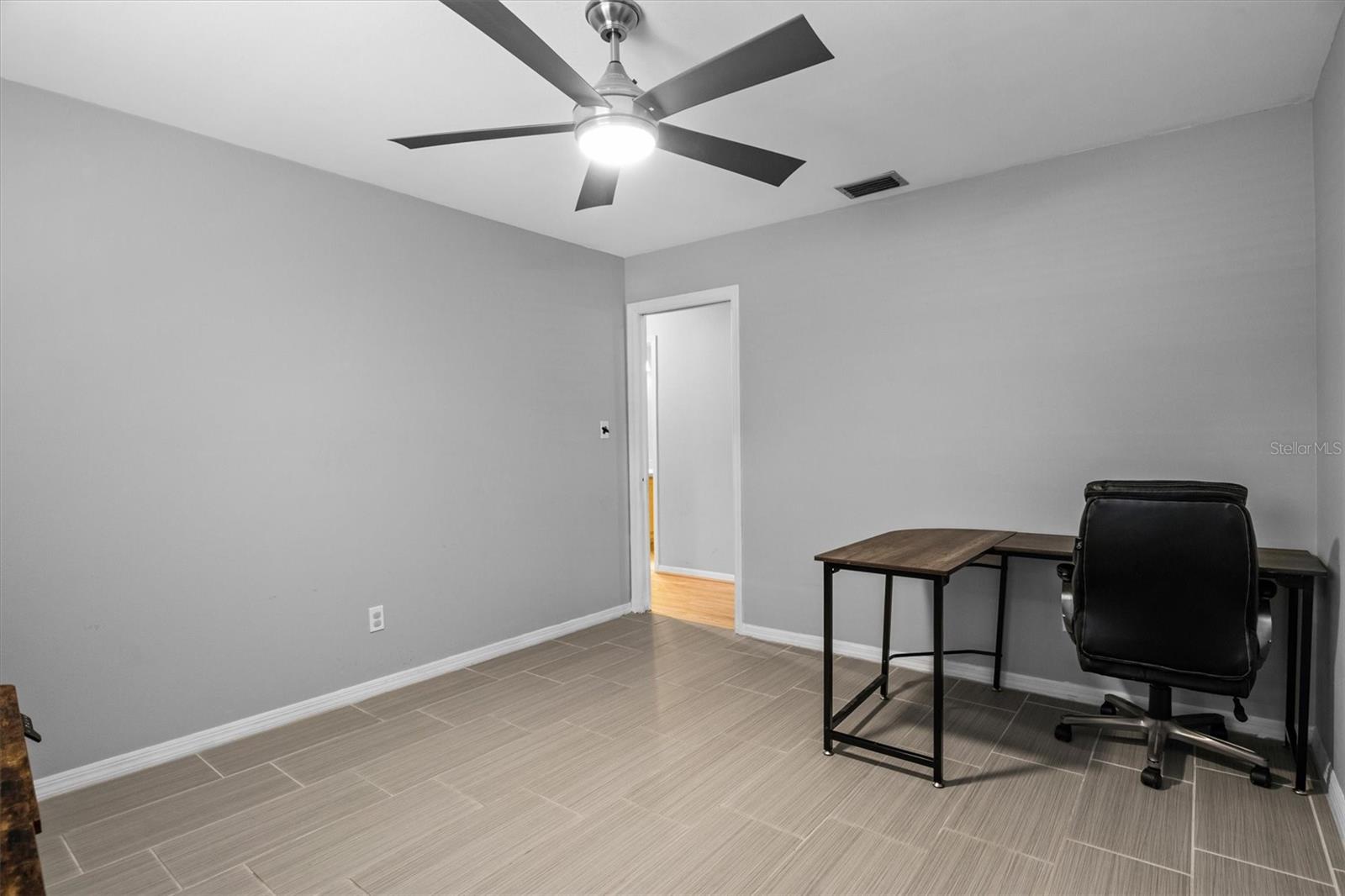 105 South Ct Property Photo 25