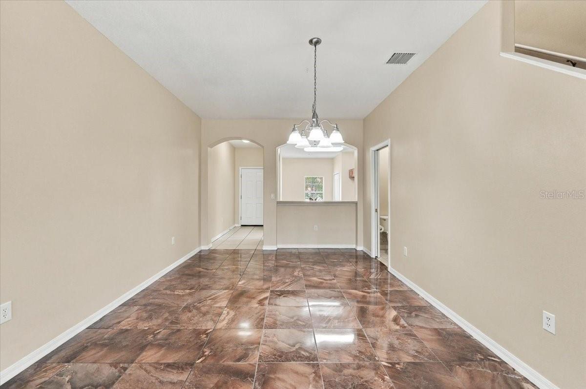 4189 Winding Vine Dr Property Photo 8
