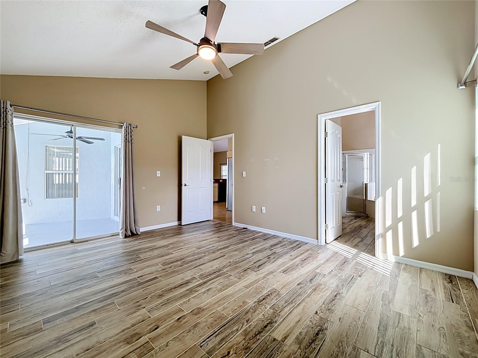 5645 Loma Vista Ct Property Photo 18