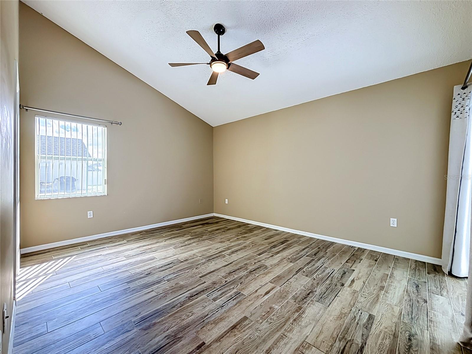 5645 Loma Vista Ct Property Photo 22