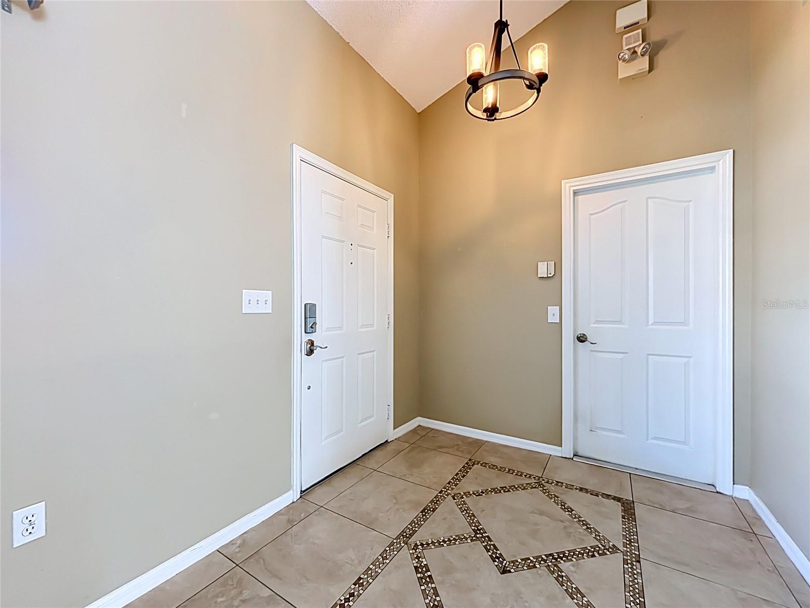 5645 Loma Vista Ct Property Photo 41
