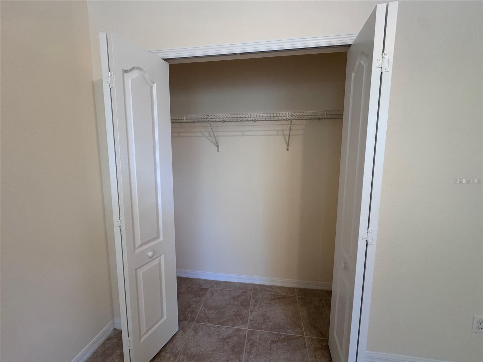 1013 Evans Loop Property Photo 6
