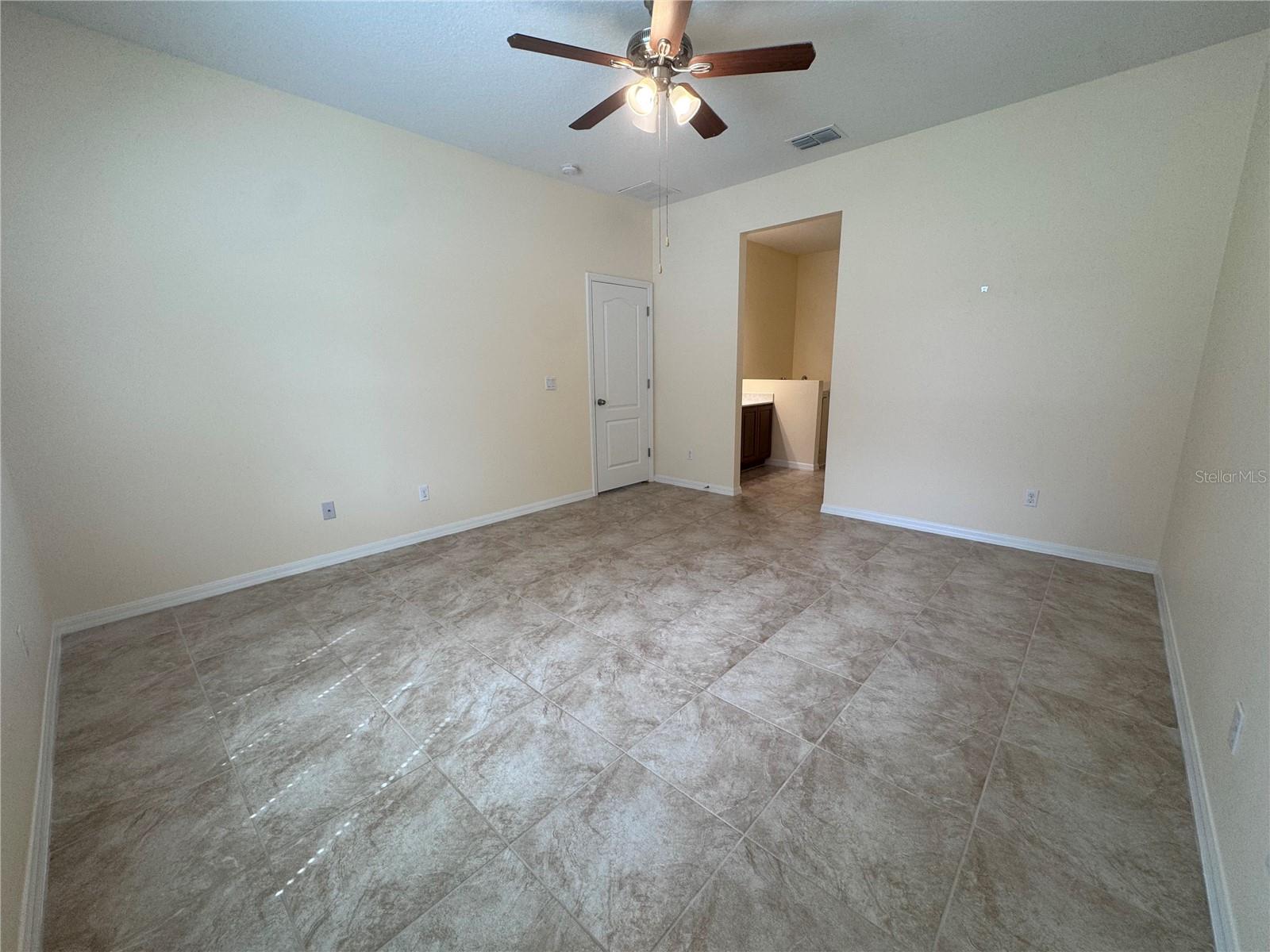 1013 Evans Loop Property Photo 16