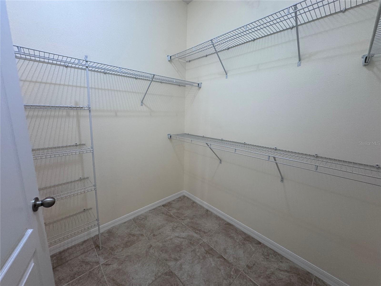 1013 Evans Loop Property Photo 19