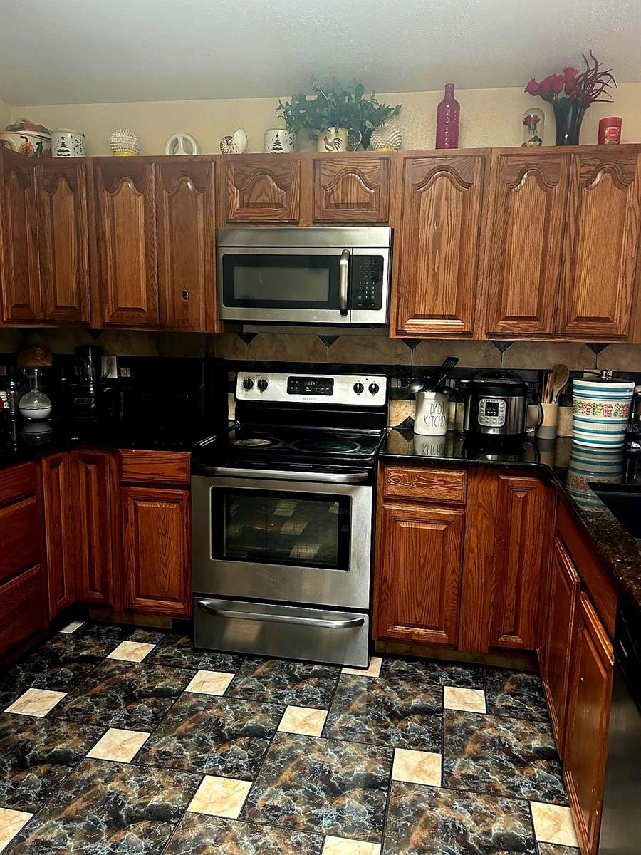12 Saint Kitts Cir Property Photo 18