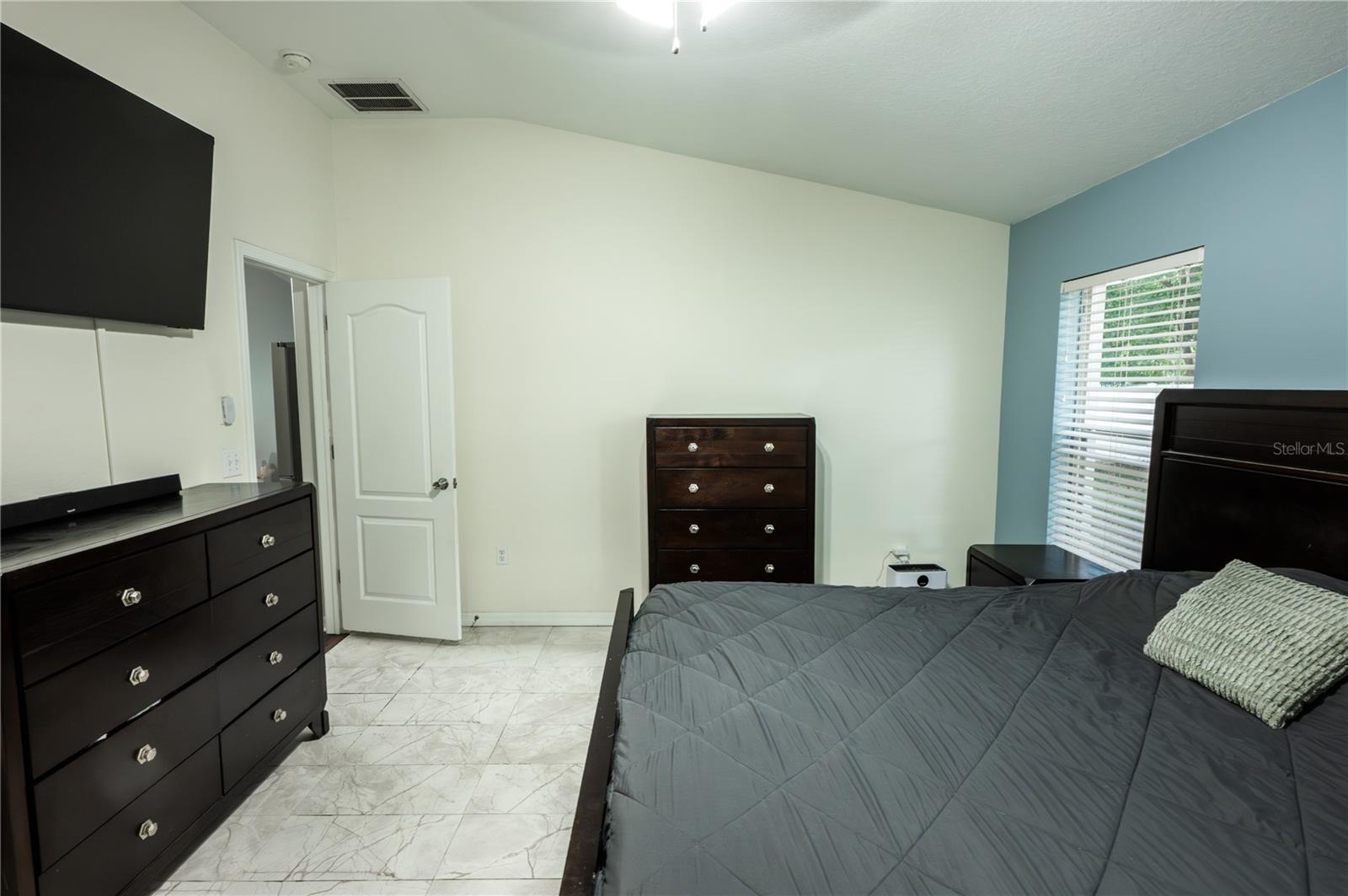 7286 Cedarcrest Blvd Property Photo 18