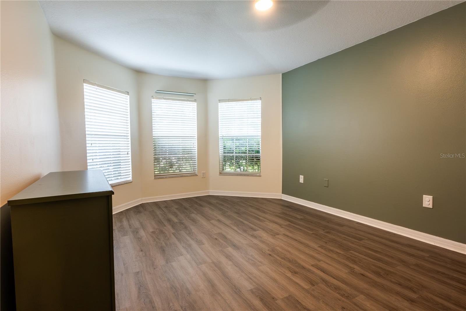 7286 Cedarcrest Blvd Property Photo 33