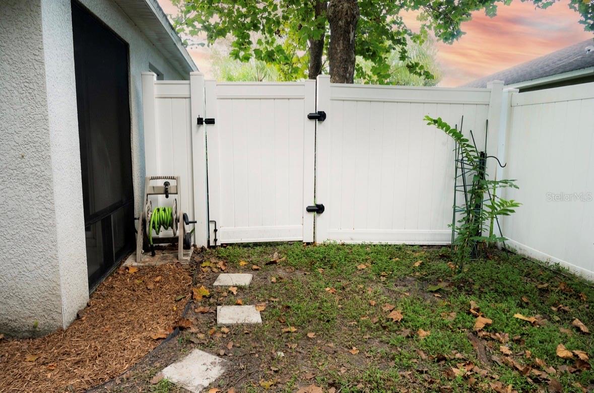 7286 Cedarcrest Blvd Property Photo 46